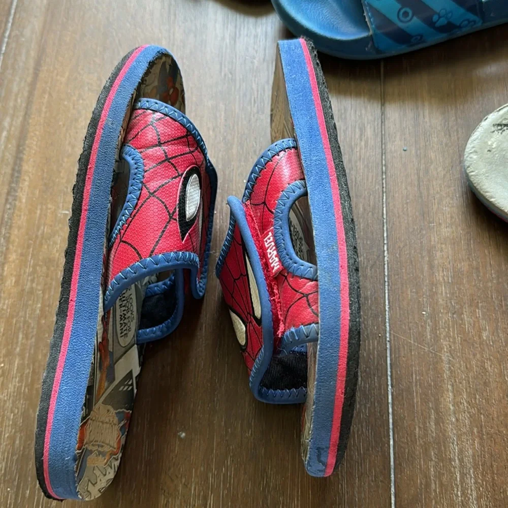 Sz 9-10,11, 13 Sandals Bundle Marvel Spider Man, Captain America. Paw Patrol